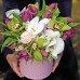 Bouquet in a hatbox with palinopsia and tulips Bouquet in a hatbox with palinopsia and tulips